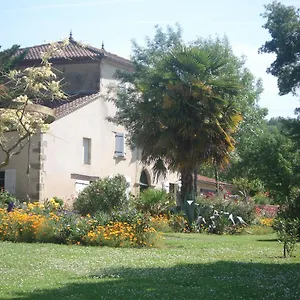 https://une-pause-quelque-part.midi-pyreneeshotels.com